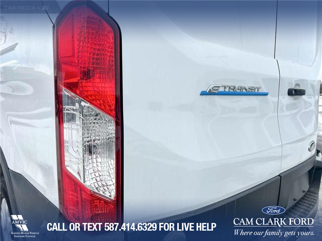 2023 Ford E-Transit-350 Cargo Base (Stk: 23AF2701) in Airdrie - Image 11 of 23