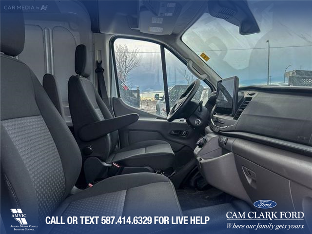 2023 Ford E-Transit-350 Cargo Base (Stk: 23AF2701) in Airdrie - Image 21 of 23
