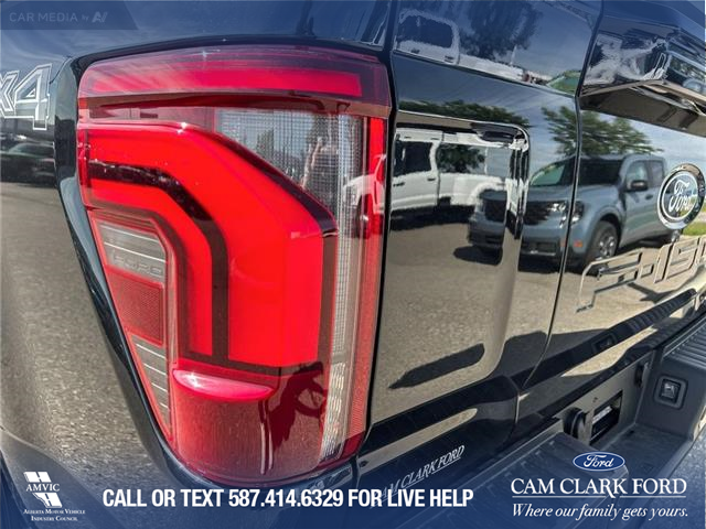 2025 Ford F-150 Lariat (Stk: 25AT7442) in Airdrie - Image 11 of 25