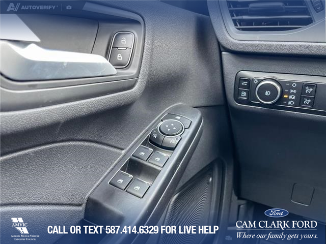 2025 Ford Escape PHEV (Stk: 25S3864) in Olds - Image 17 of 25