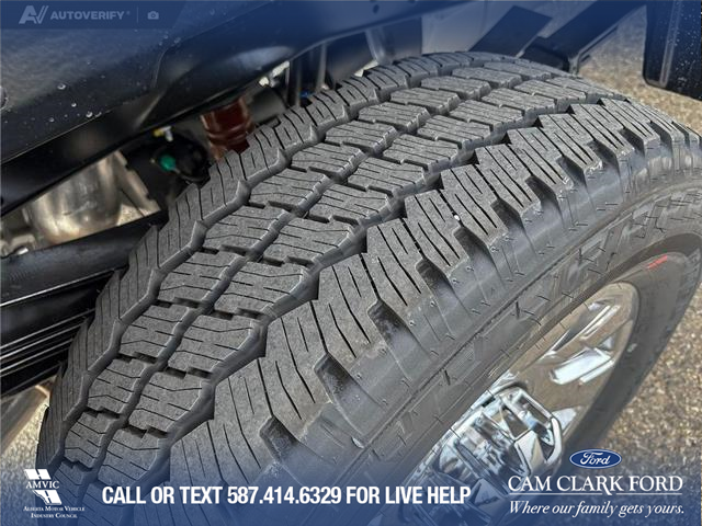 2026 Ford F-350 Lariat (Stk: 26T8619) in Olds - Image 7 of 25