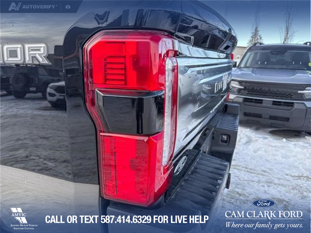 2026 Ford F-350 King Ranch (Stk: 26T6931) in Olds - Image 11 of 24