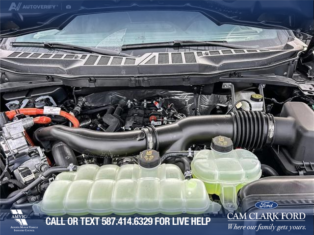 2025 Ford F-150 Lariat (Stk: 25AT8725) in Airdrie - Image 10 of 25