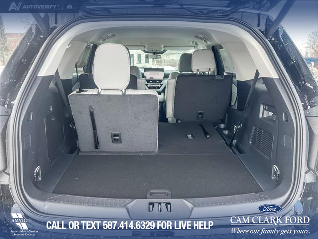 2026 Ford Explorer Active (Stk: 26S3929) in Olds - Image 11 of 24