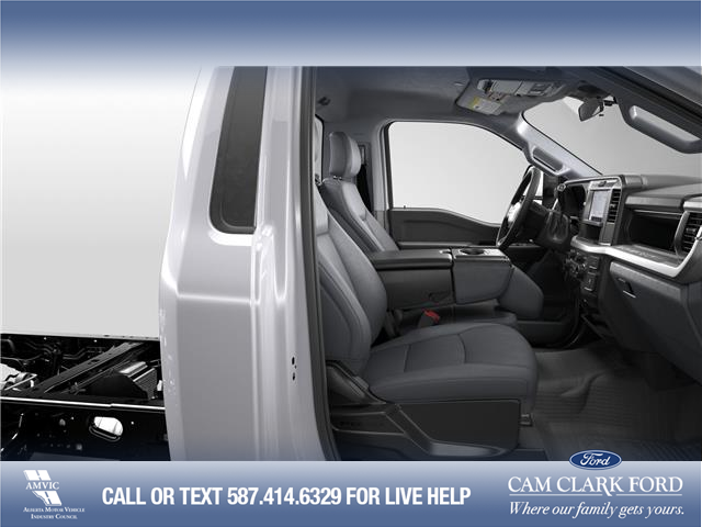 2026 Ford F-550 Chassis XL (Stk: 26AT9611) in Airdrie - Image 5 of 7