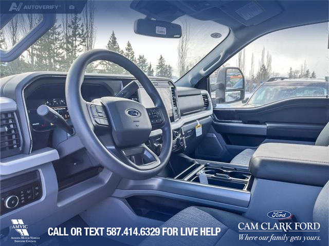 2026 Ford F-350 XLT (Stk: 26T0935) in Olds - Image 13 of 25