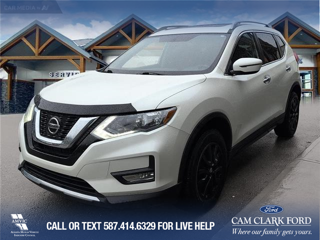 2018 Nissan Rogue S (Stk: P1386) in Canmore - Image 1 of 26