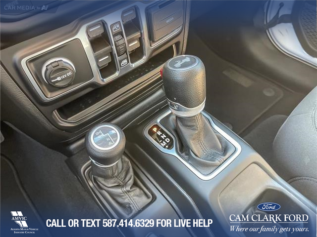 2023 Jeep Wrangler Sport (Stk: SJ021A) in Innisfail - Image 12 of 25