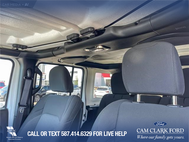 2023 Jeep Wrangler Sport (Stk: SJ021A) in Innisfail - Image 14 of 25