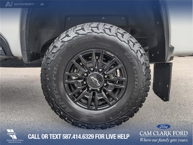 2025 Chevrolet Silverado 2500HD ZR2 (Stk: P1495) in Canmore - Image 6 of 24