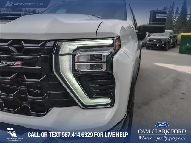 2025 Chevrolet Silverado 2500HD ZR2 (Stk: P1495) in Canmore - Image 8 of 24