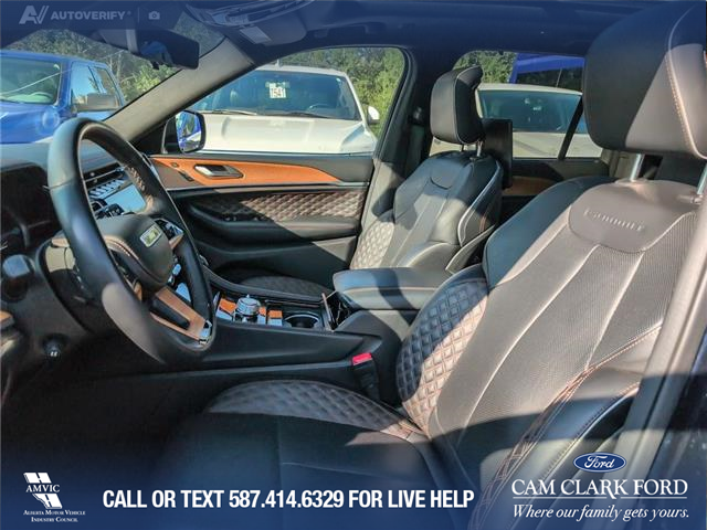 2023 Jeep Grand Cherokee Summit (Stk: P1504) in Canmore - Image 12 of 24