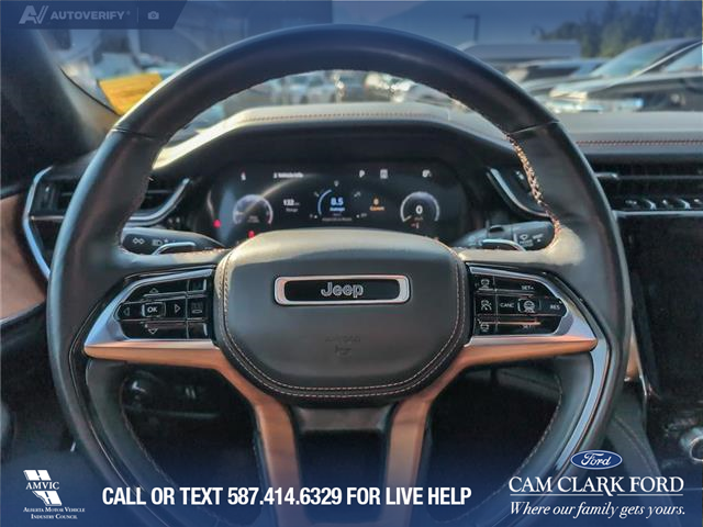 2023 Jeep Grand Cherokee Summit (Stk: P1504) in Canmore - Image 13 of 24