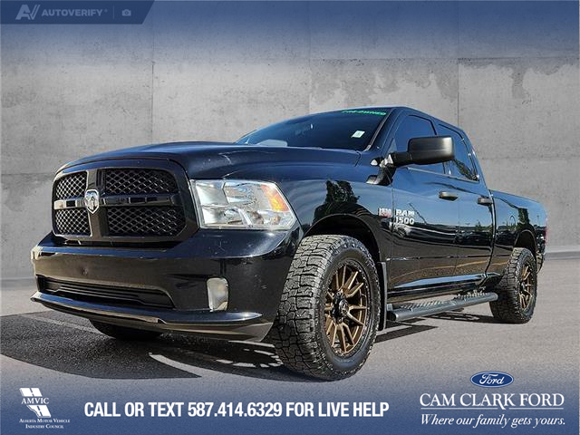 2020 RAM 1500 Classic ST (Stk: U37695) in Red Deer - Image 1 of 25 2020 RAM 1500 Classic ST (Stk: U37695) in Red Deer - Image 1 of 25