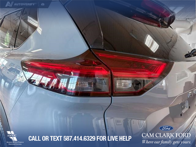 2023 Nissan Rogue SL (Stk: P14521) in Airdrie - Image 11 of 25