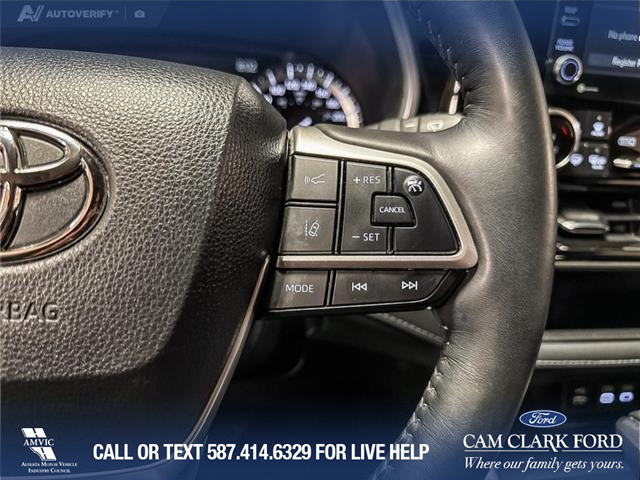 2022 Toyota Highlander XLE (Stk: RC19908) in Airdrie - Image 16 of 25