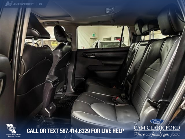 2022 Toyota Highlander XLE (Stk: RC19908) in Airdrie - Image 23 of 25