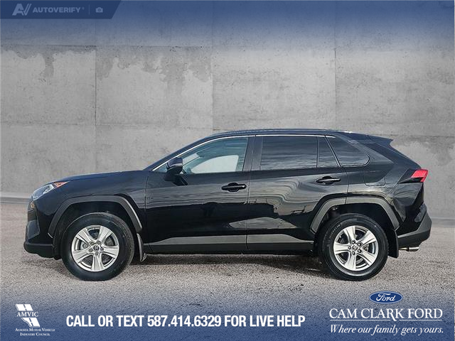 2021 Toyota RAV4 XLE (Stk: P1126) in Innisfail - Image 3 of 24