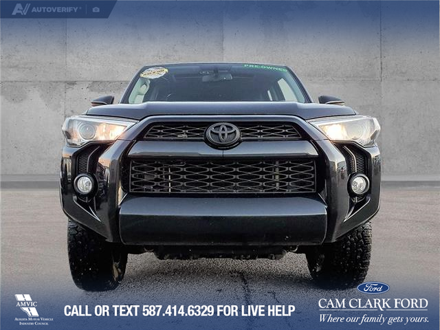 2019 Toyota 4Runner SR5 (Stk: U37836) in Red Deer - Image 2 of 24