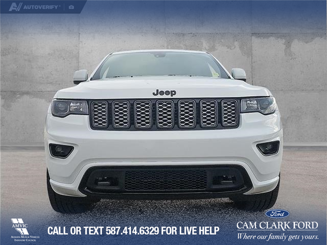 2021 Jeep Grand Cherokee Laredo (Stk: P1104) in Innisfail - Image 2 of 24