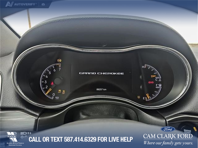 2021 Jeep Grand Cherokee Laredo (Stk: P1104) in Innisfail - Image 12 of 24