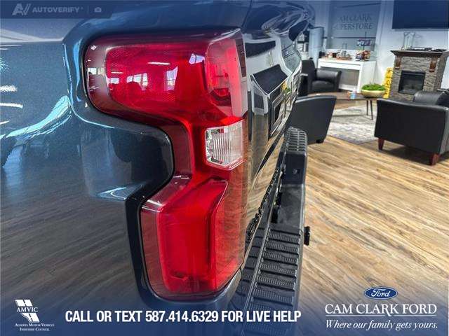 2021 Chevrolet Silverado 1500 RST (Stk: P14634) in Airdrie - Image 11 of 25