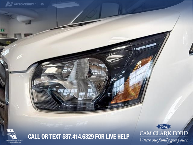 2020 Ford Transit-250 Cargo Base (Stk: P14675) in Airdrie - Image 8 of 25 2020 Ford Transit-250 Cargo Base (Stk: P14675) in Airdrie - Image 8 of 25