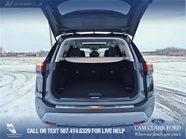 2023 Nissan Rogue SV Moonroof (Stk: P1138) in Innisfail - Image 10 of 24