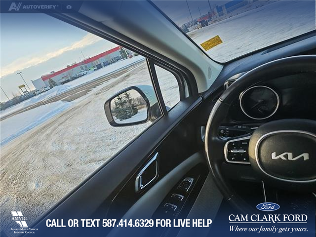 2024 Kia Carnival LX (Stk: P1135) in Innisfail - Image 13 of 24