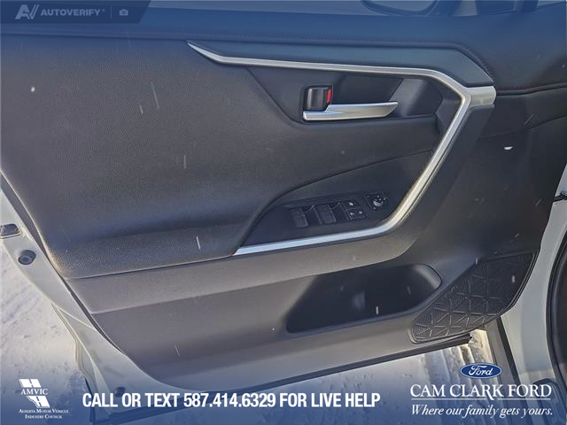 2024 Toyota RAV4 Prime XSE (Stk: P1133) in Innisfail - Image 7 of 24
