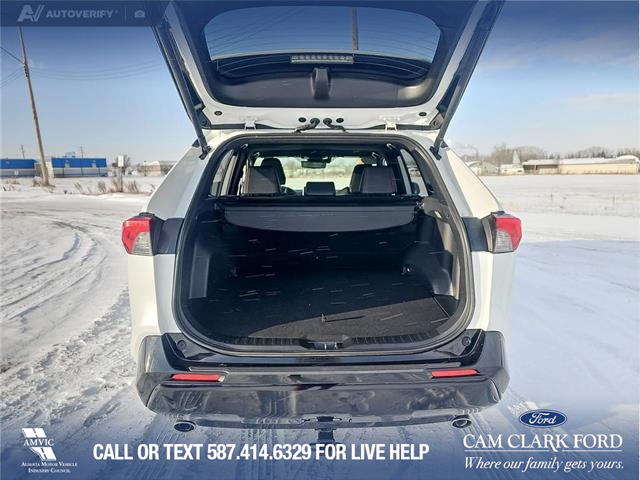 2024 Toyota RAV4 Prime XSE (Stk: P1133) in Innisfail - Image 10 of 24