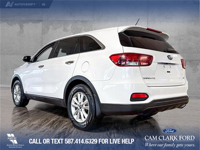 2020 Kia Sorento 2.4L LX (Stk: P14721) in Airdrie - Image 4 of 25