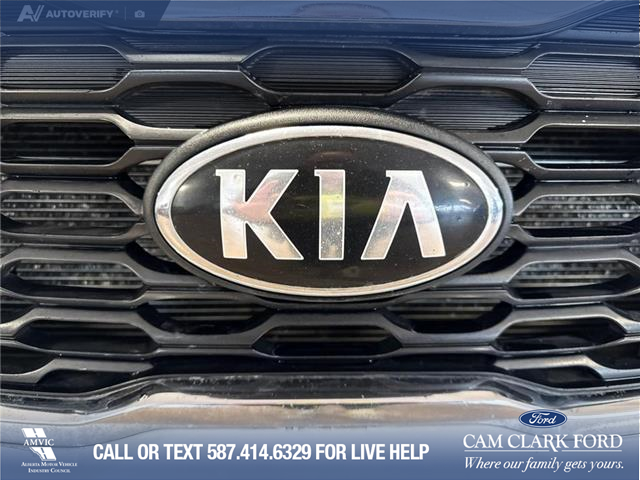 2020 Kia Sorento 2.4L LX (Stk: P14721) in Airdrie - Image 9 of 25