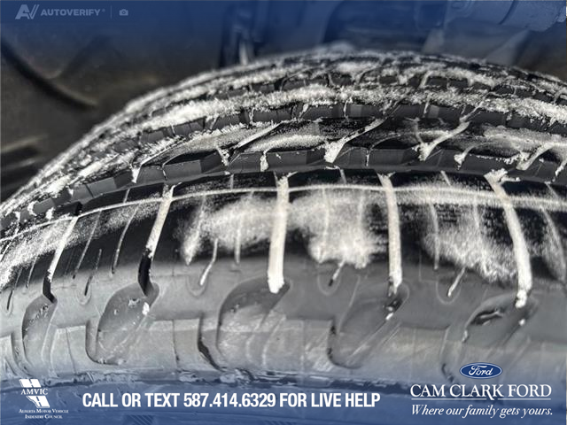 2023 Jeep Grand Cherokee Summit (Stk: P6841) in Olds - Image 7 of 25 2023 Jeep Grand Cherokee Summit (Stk: P6841) in Olds - Image 7 of 25