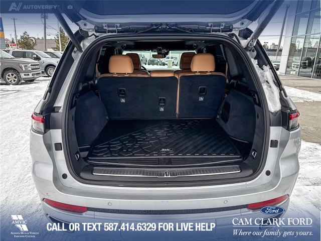2023 Jeep Grand Cherokee Summit (Stk: P6841) in Olds - Image 12 of 25 2023 Jeep Grand Cherokee Summit (Stk: P6841) in Olds - Image 12 of 25