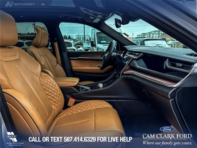 2023 Jeep Grand Cherokee Summit (Stk: P6841) in Olds - Image 22 of 25 2023 Jeep Grand Cherokee Summit (Stk: P6841) in Olds - Image 22 of 25