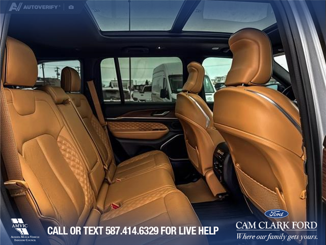 2023 Jeep Grand Cherokee Summit (Stk: P6841) in Olds - Image 23 of 25 2023 Jeep Grand Cherokee Summit (Stk: P6841) in Olds - Image 23 of 25