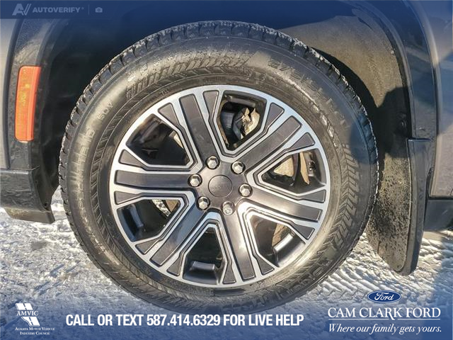 2022 Jeep Wagoneer Series III (Stk: U37897) in Red Deer - Image 6 of 25