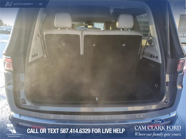 2022 Jeep Wagoneer Series III (Stk: U37897) in Red Deer - Image 12 of 25