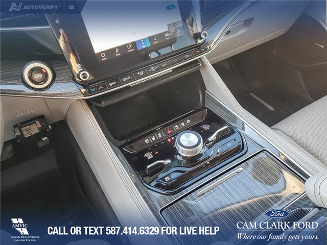 2022 Jeep Wagoneer Series III (Stk: U37897) in Red Deer - Image 18 of 25