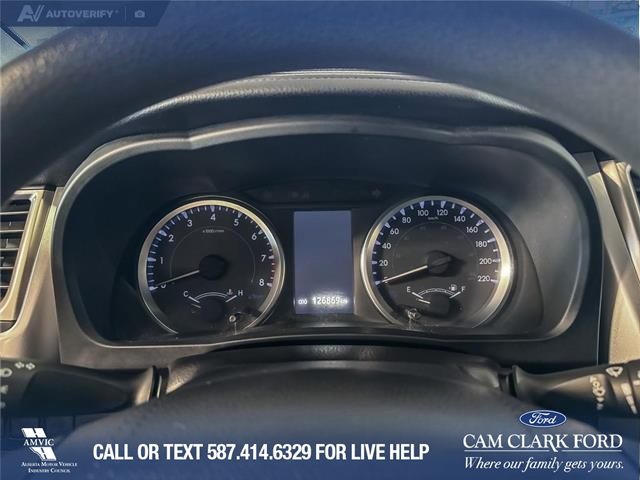 2019 Toyota Highlander LE (Stk: P14716) in Airdrie - Image 15 of 25
