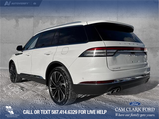 2023 Lincoln Aviator Reserve (Stk: P1571) in Canmore - Image 4 of 25