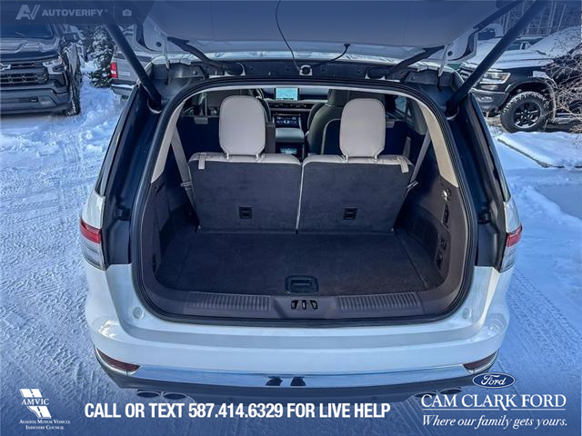 2023 Lincoln Aviator Reserve (Stk: P1571) in Canmore - Image 12 of 25
