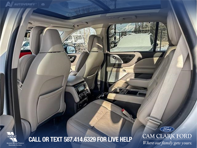 2023 Lincoln Aviator Reserve (Stk: P1571) in Canmore - Image 23 of 25