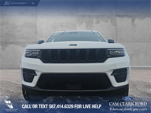 2025 Jeep Grand Cherokee Laredo (Stk: SJ056A) in Innisfail - Image 2 of 24