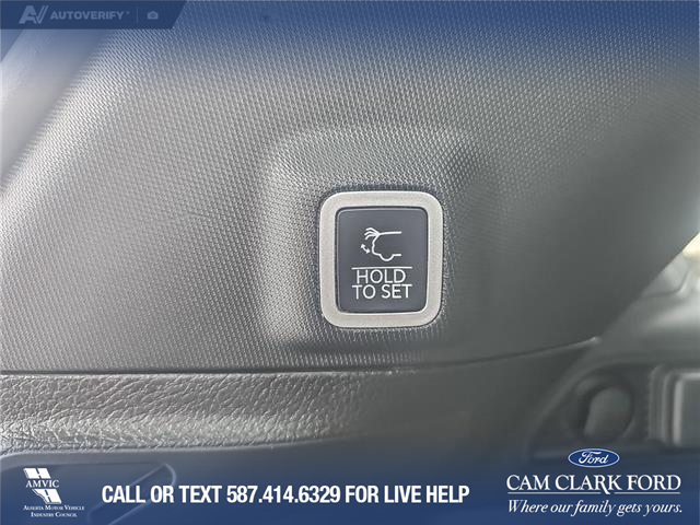 2025 Jeep Grand Cherokee Laredo (Stk: SJ056A) in Innisfail - Image 22 of 24