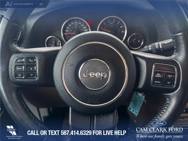 2017 Jeep Wrangler Unlimited Sahara (Stk: P6861) in Olds - Image 14 of 23