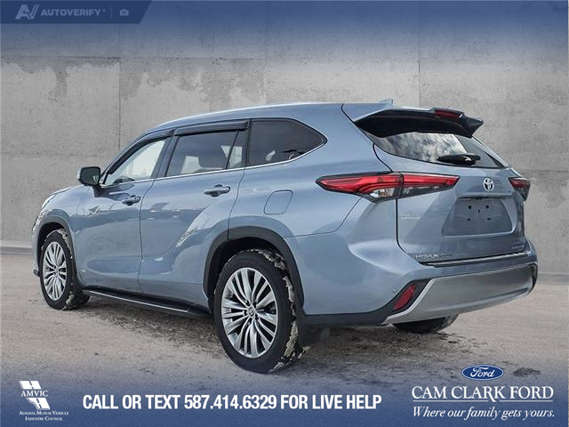 2023 Toyota Highlander Hybrid Limited (Stk: P6835) in Olds - Image 4 of 25 2023 Toyota Highlander Hybrid Limited (Stk: P6835) in Olds - Image 4 of 25