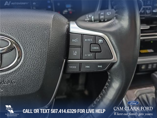 2023 Toyota Highlander Hybrid Limited (Stk: P6835) in Olds - Image 16 of 25 2023 Toyota Highlander Hybrid Limited (Stk: P6835) in Olds - Image 16 of 25