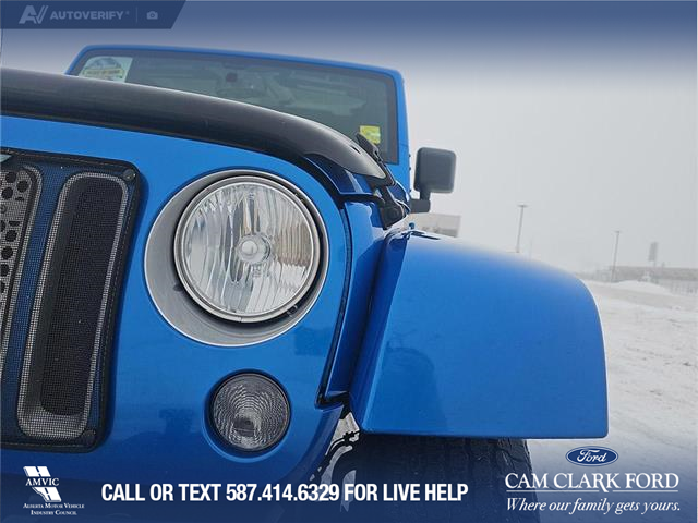 2016 Jeep Wrangler Unlimited Sahara (Stk: SJ072A) in Innisfail - Image 11 of 24